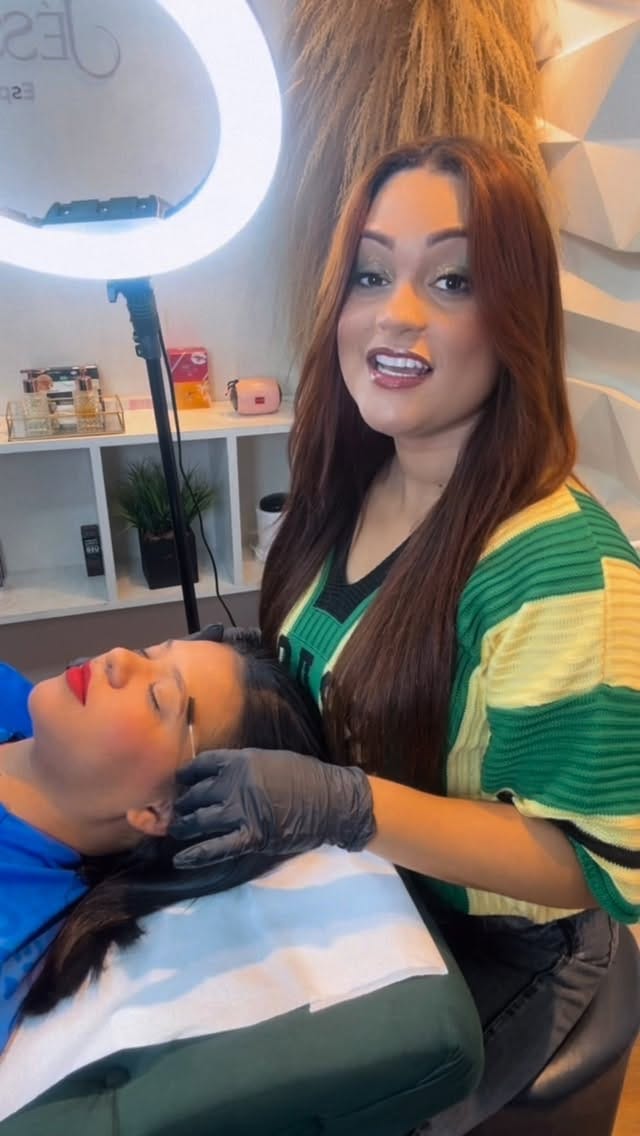 Post 4 by Jéssica Oliver | PMU & Mentora on Instagram (video)