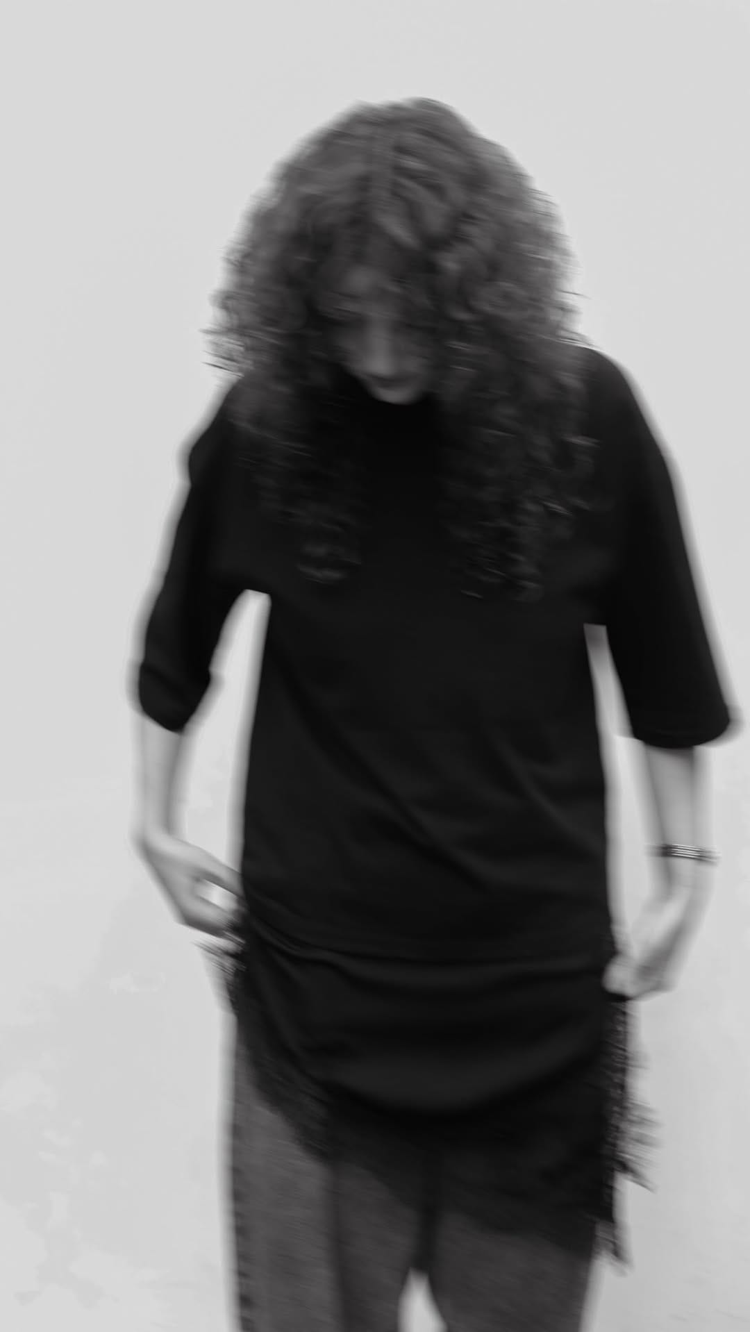Post 1 by B R U N A  N O G U E I R A on Instagram (video)