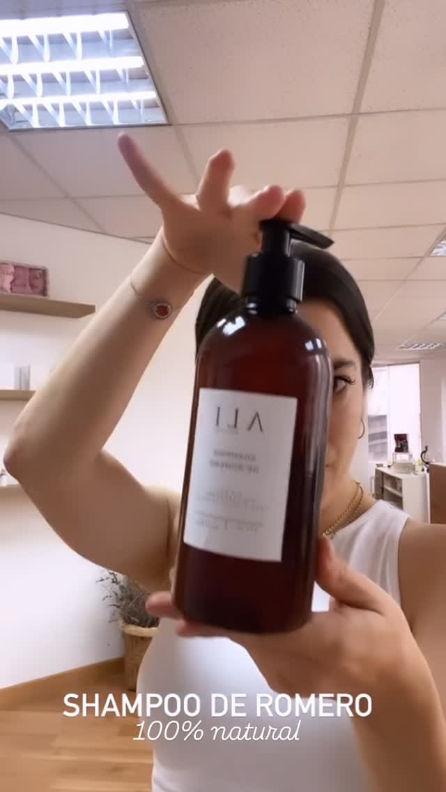 Post 7 by Ali Botanics® cosmética 100% natural on Instagram (video)