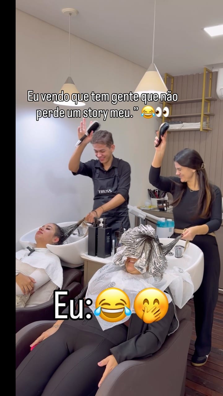 Post 6 by 𝑅𝑂𝑆𝐸 𝐻𝐴𝐼𝑅 on Instagram (video)
