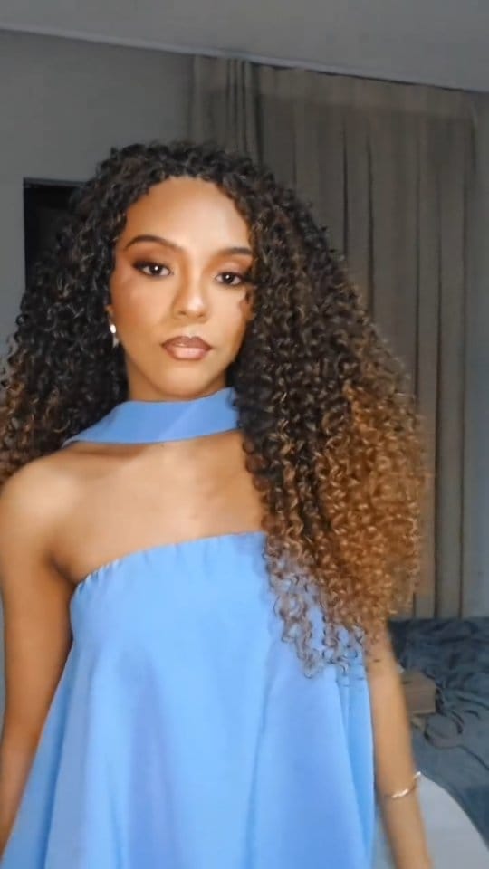 Post 6 by Afrodite- Stetic Hair on Instagram (video)