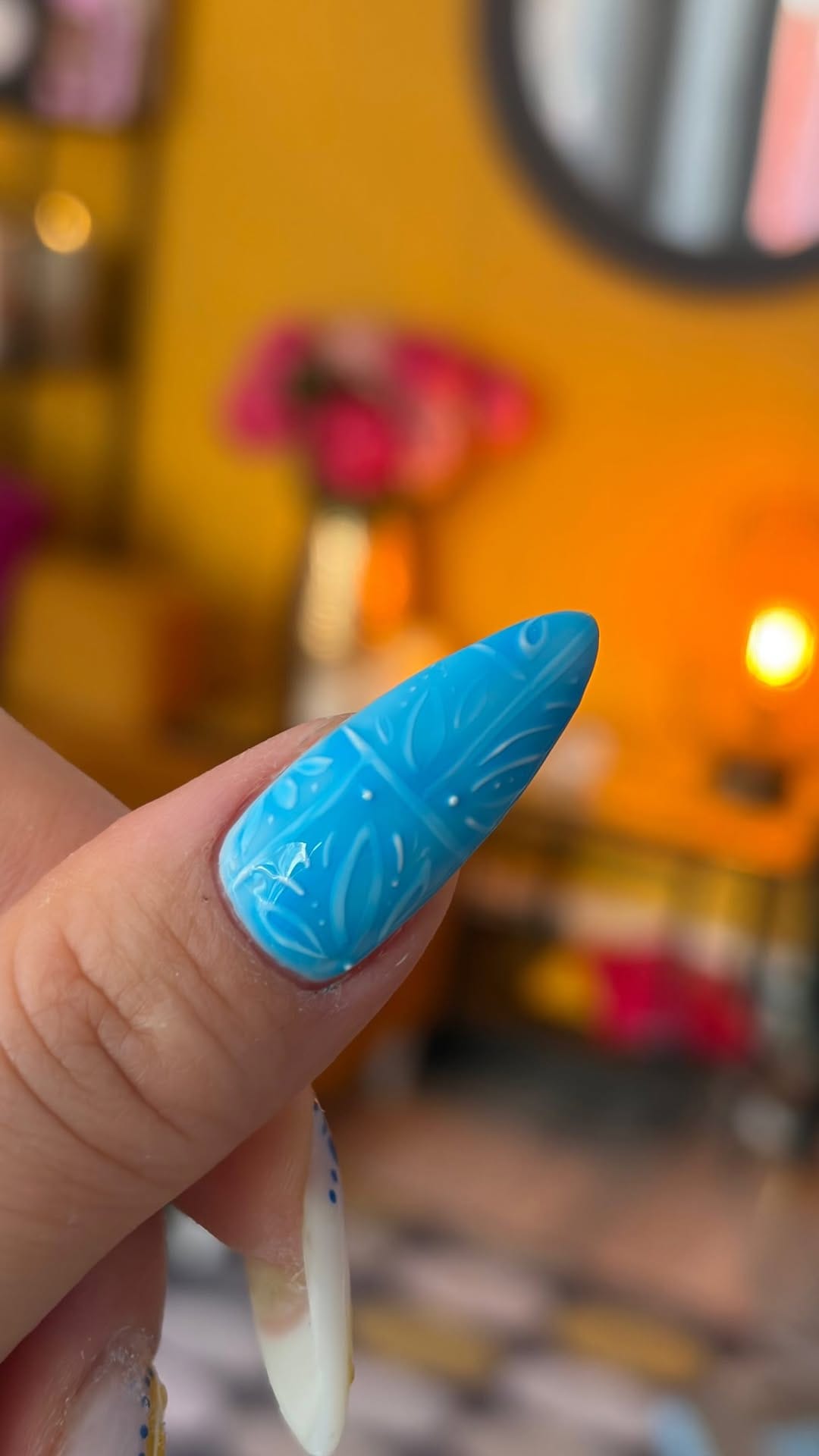 Post 6 by Nails Artistic Studio🇺🇦🇬🇧🇮🇩🇮🇹 on Instagram (video)