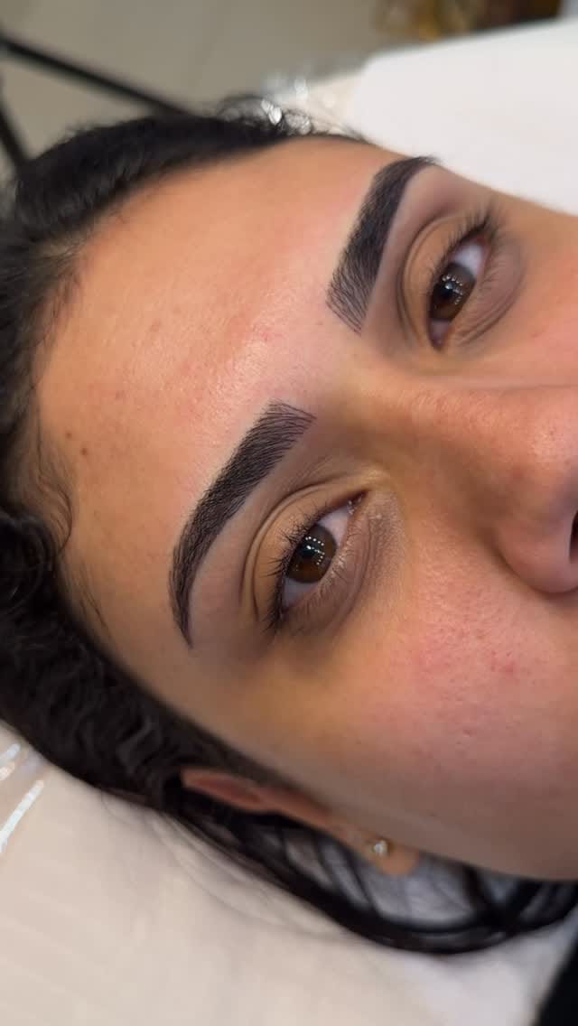 Post 7 by Gislaine Antunes on Instagram (video)