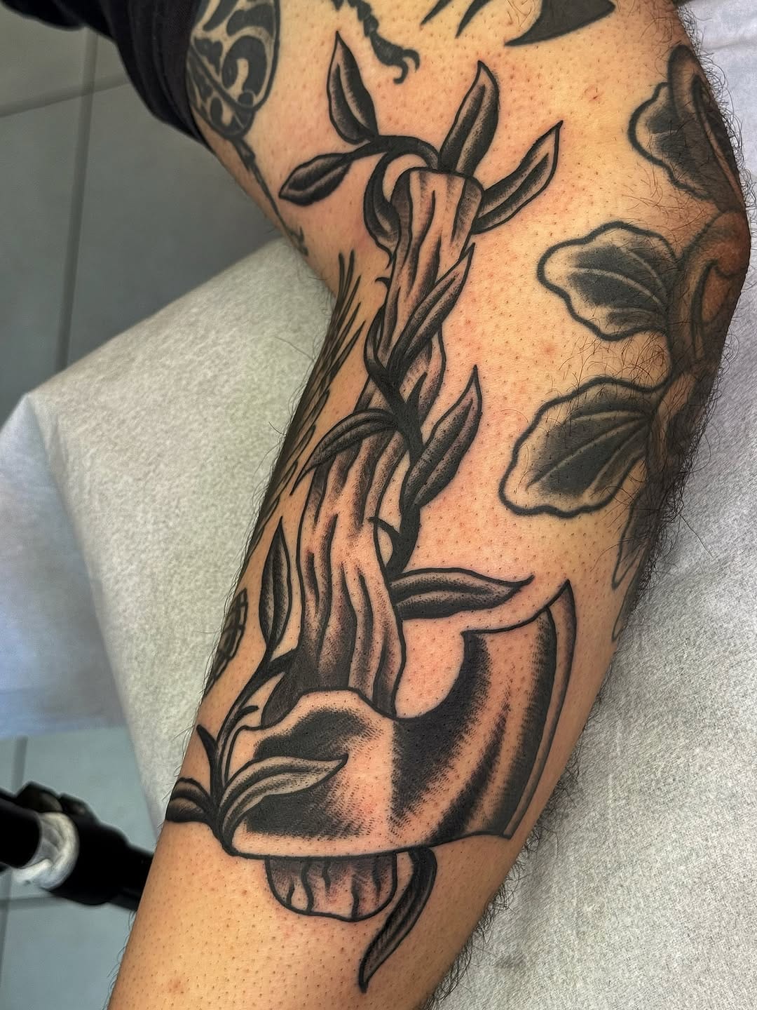 Post 3 by ANDY NAGASHIMA TATTOO on Instagram (carousel)