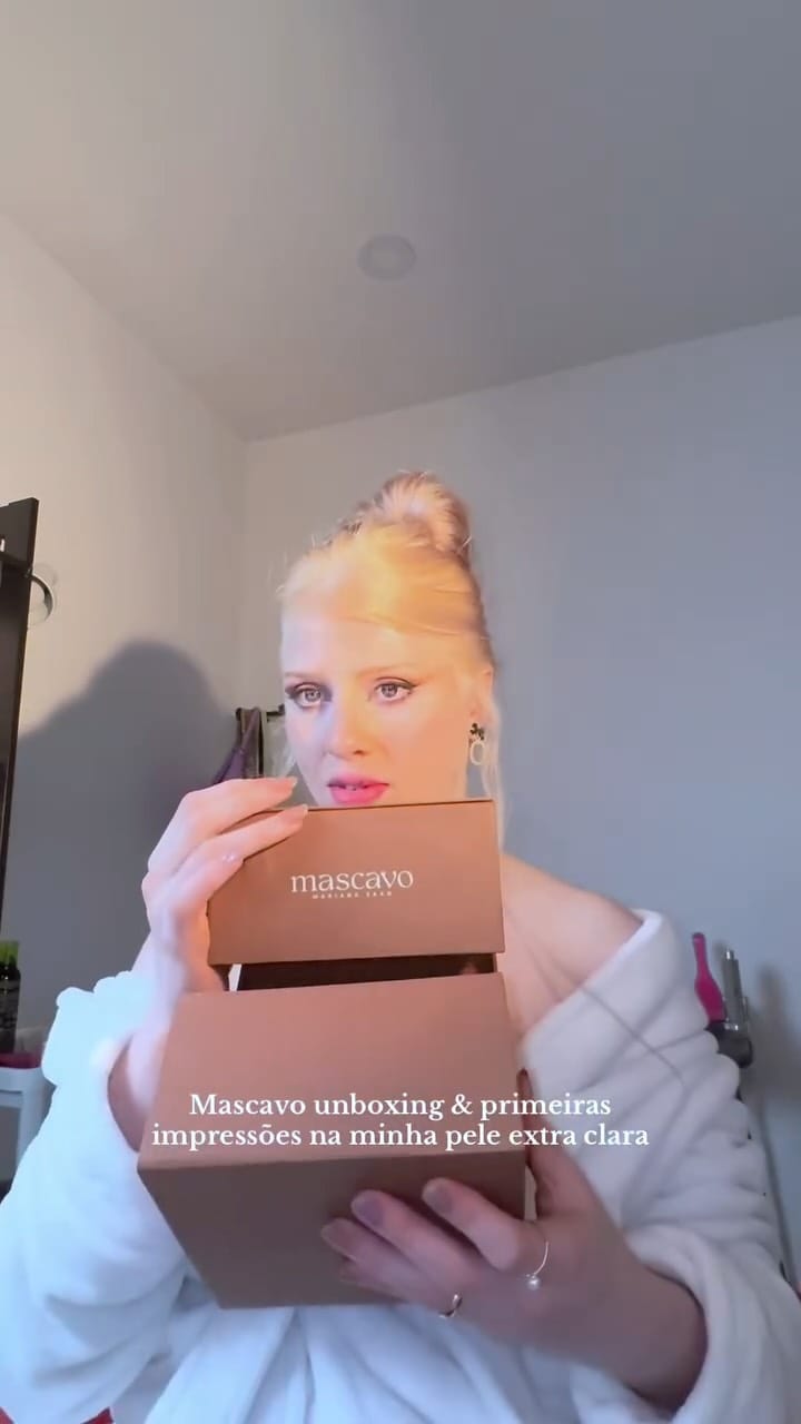 Post 8 by Thays Vanzeller on Instagram (video)