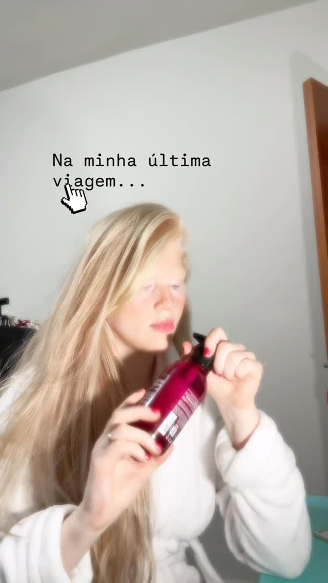 Post 3 by Thays Vanzeller on Instagram (video)