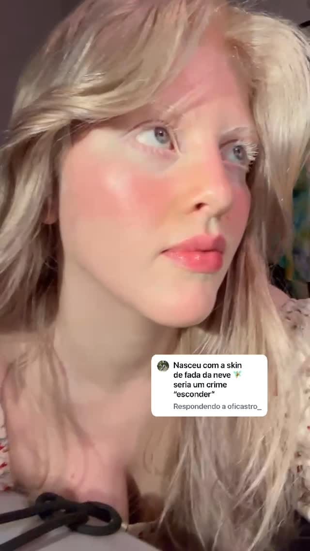 Post 1 by Thays Vanzeller on Instagram (video)