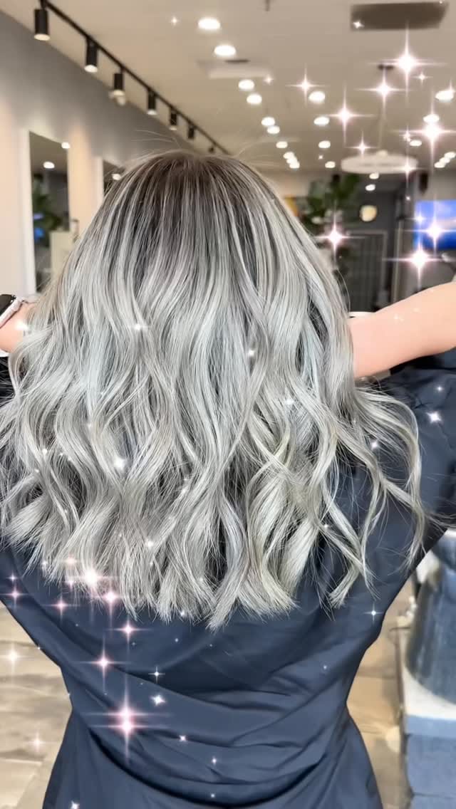 Post 5 by Hair By Nichole on Instagram (video)