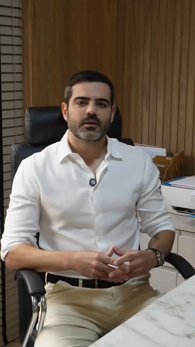 Post 3 by Dr. Rodrigo Pita on Instagram (video)