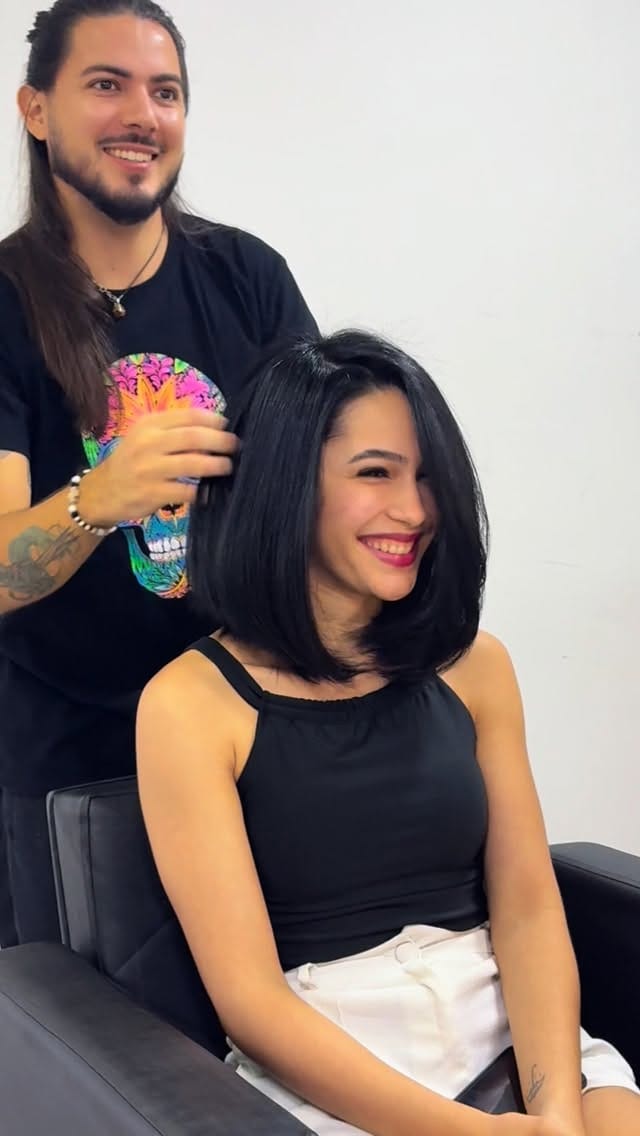 Post 1 by STUDIO DEGASPERI | Salão de Beleza on Instagram (video)