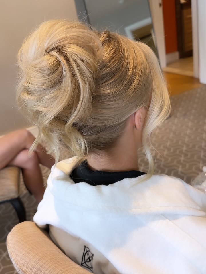 Post 6 by 📍Philly + South Jersey Bridal Hair on Instagram (carousel)