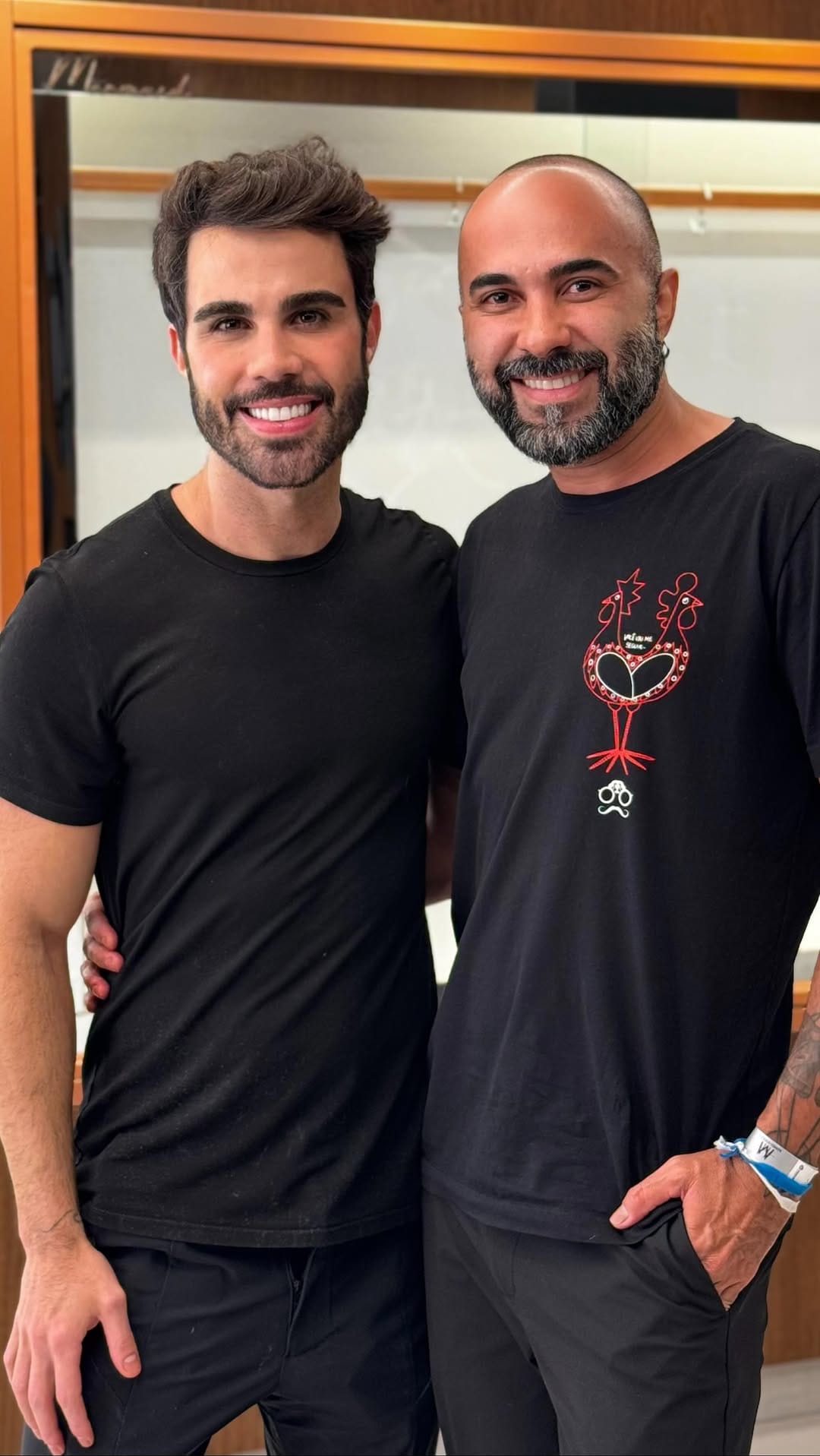 Post 8 by Gean Lopes on Instagram (video)