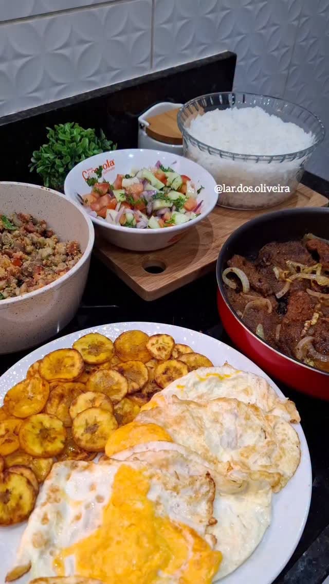 Post 3 by Milene Oliveira on Instagram (video)