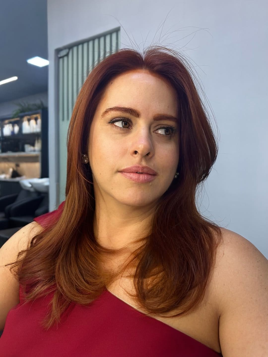 Post 6 by Ana Carolina Bazante Pessoa - Colorista e Terapeuta Capilar on Instagram (carousel)