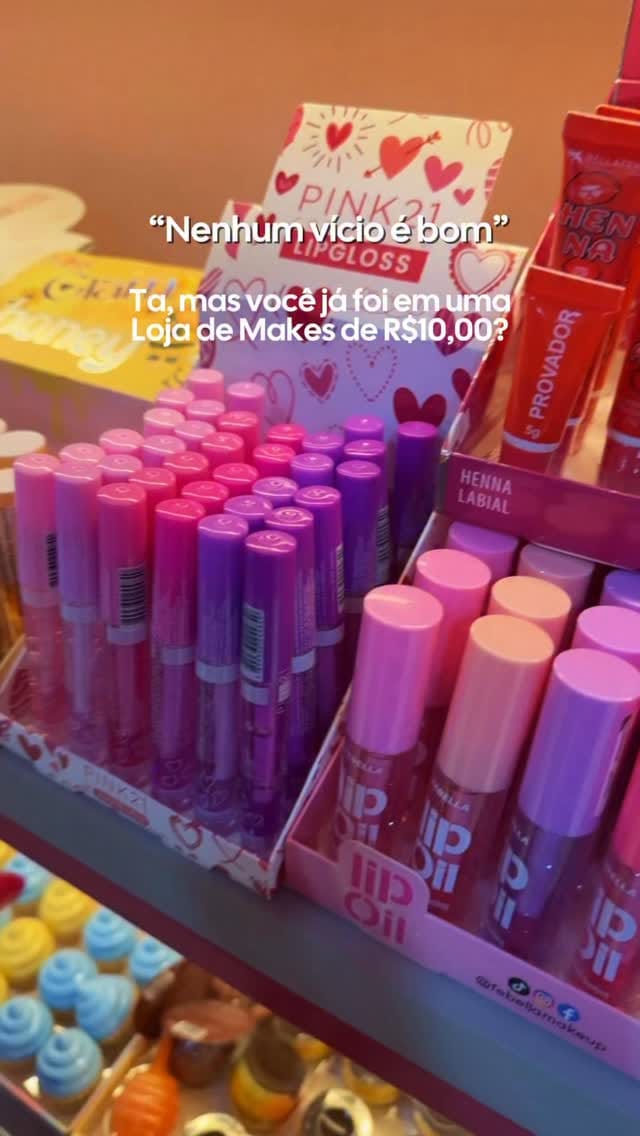 Post 9 by Star Makes - Maquiagens e Acessórios on Instagram (video)