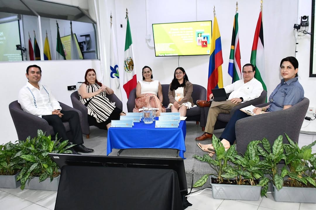 Post 10 by UV Región Veracruz on Instagram (carousel)