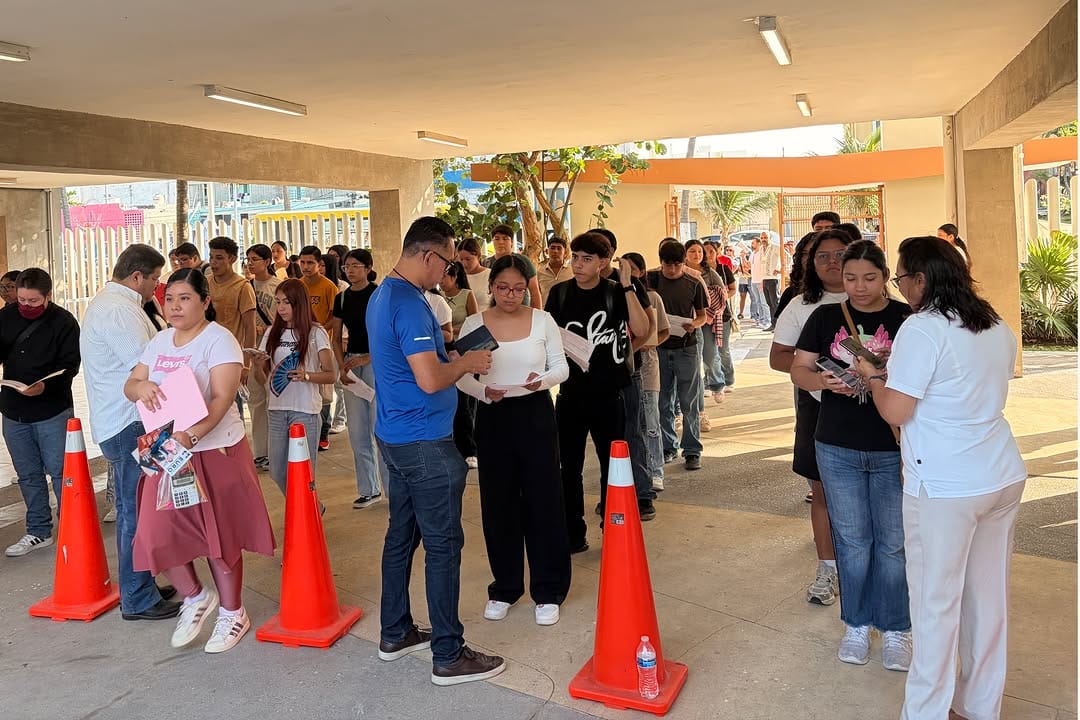 Post 5 by UV Región Veracruz on Instagram (carousel)