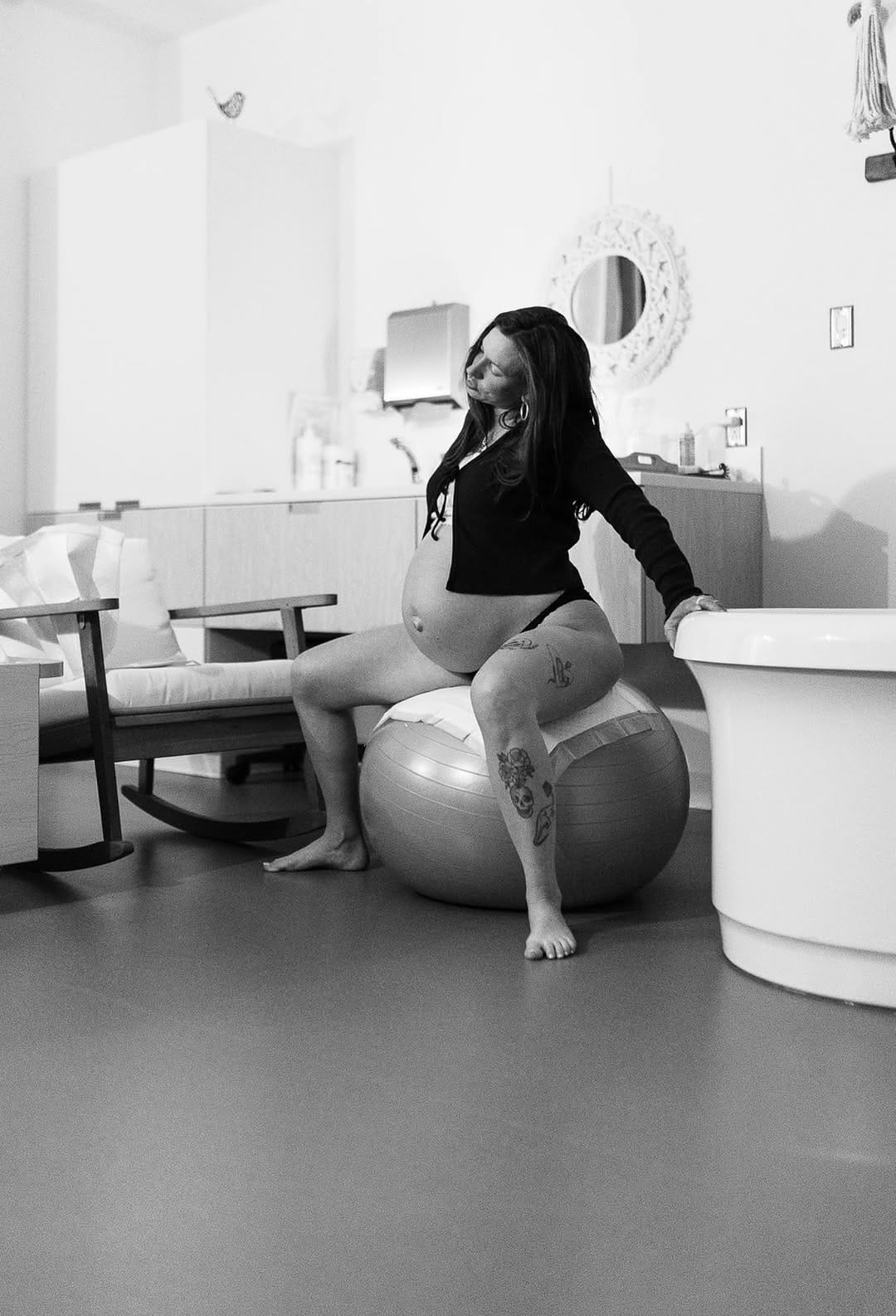 Post 4 by La source en soi on Instagram (video)
