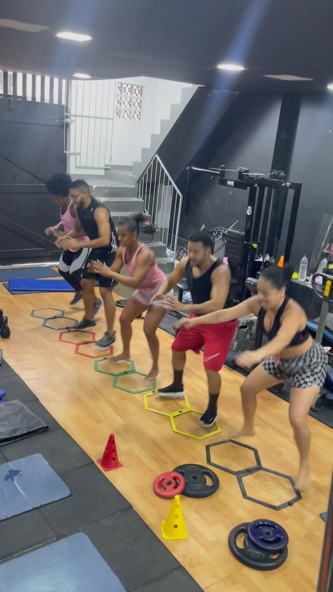 Post 10 by Alex Show on Instagram (video)