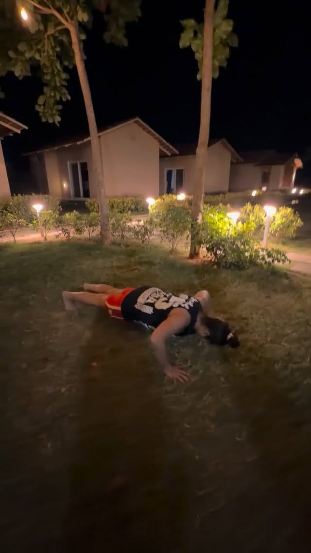 Post 6 by Jugnu Agarwal on Instagram (video)