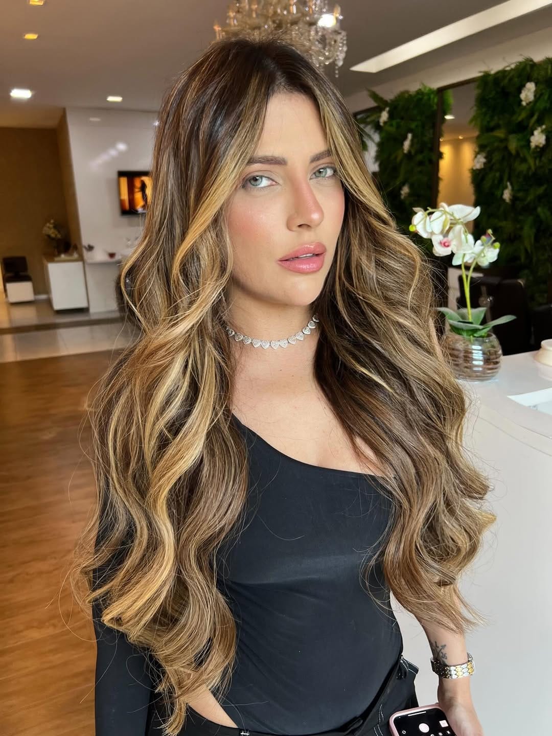 Post 8 by Régis Mega hair on Instagram (image)