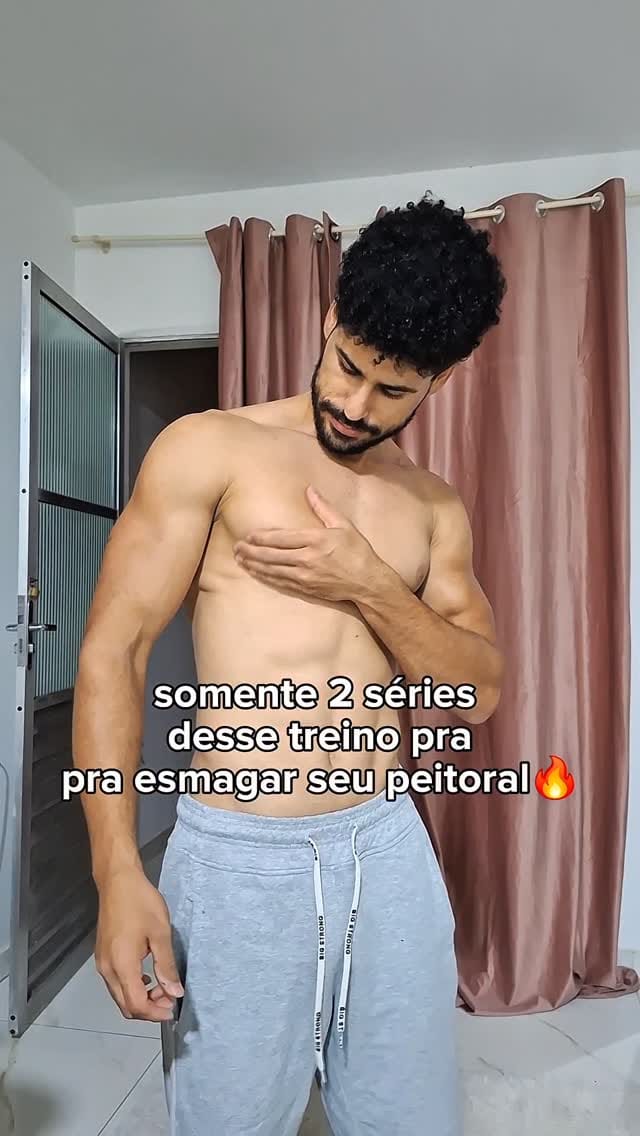 Post 5 by Deny Gomes on Instagram (video)
