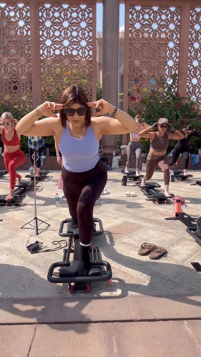 Post 2 by Meena Karani on Instagram (video)