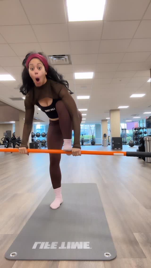 Post 9 by Bianca Postnatal Pilates on Instagram (video)
