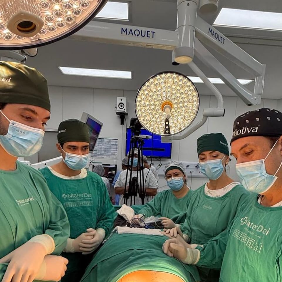Post 10 by Dr. Eduardo Gusmão on Instagram (carousel)
