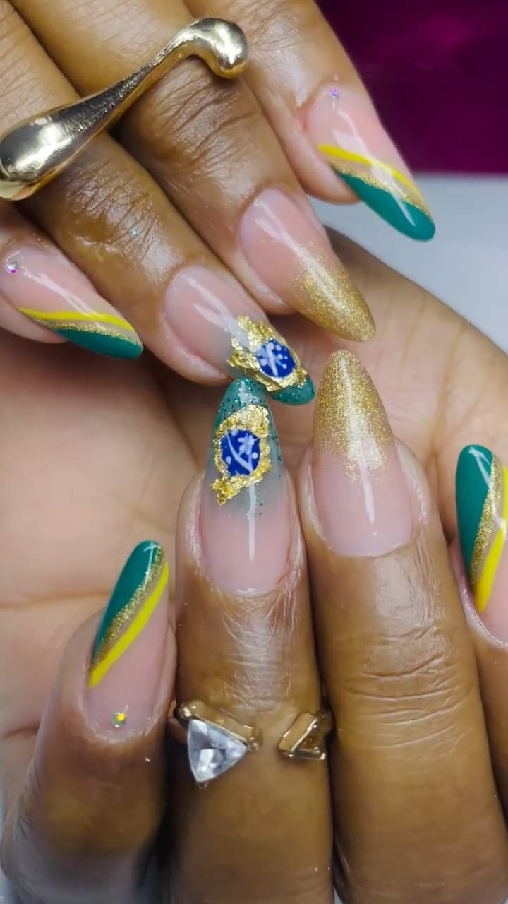 Post 3 by 🌸 Lydipink Nails 💎 on Instagram (video)