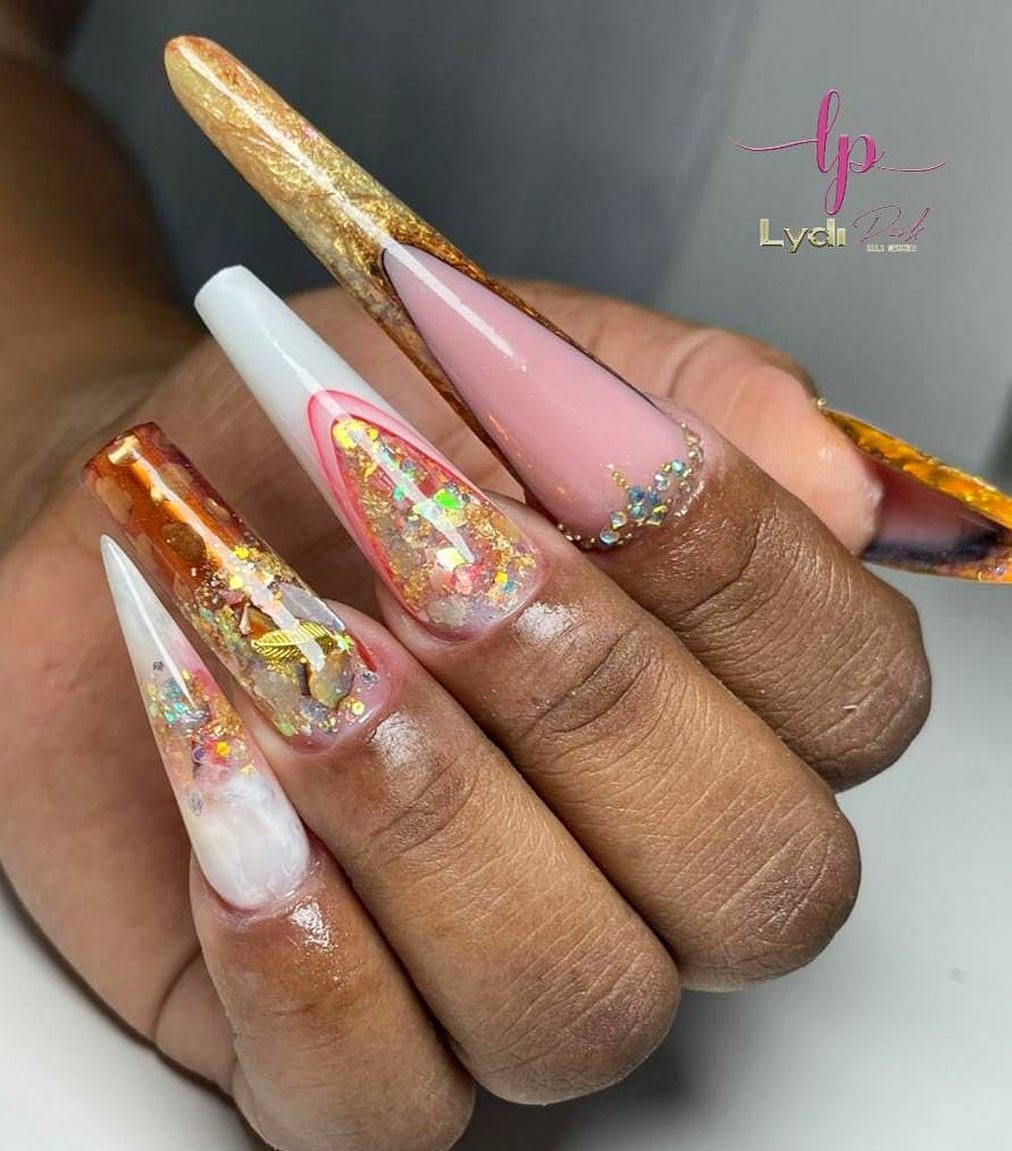 Post 9 by 🌸 Lydipink Nails 💎 on Instagram (image)