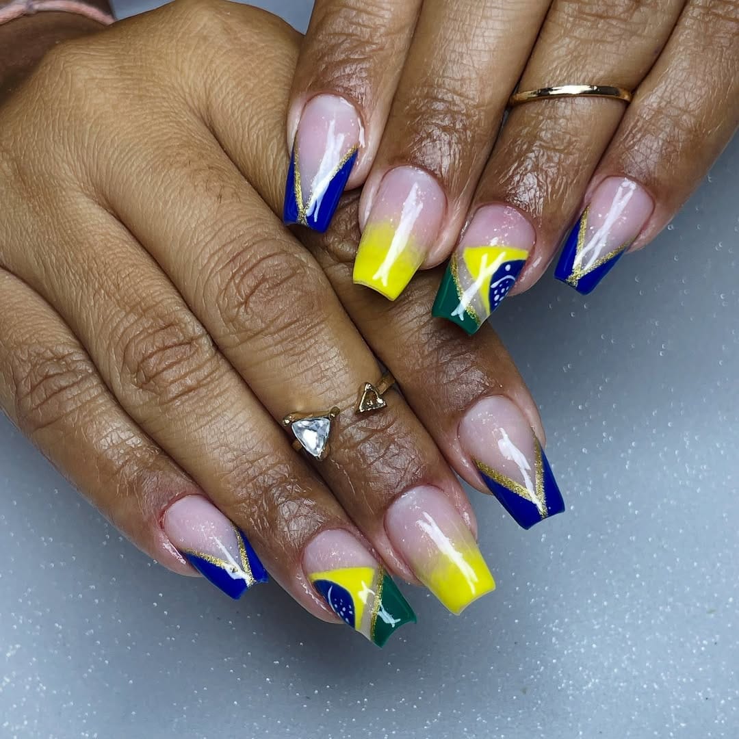 Post 1 by 🌸 Lydipink Nails 💎 on Instagram (image)