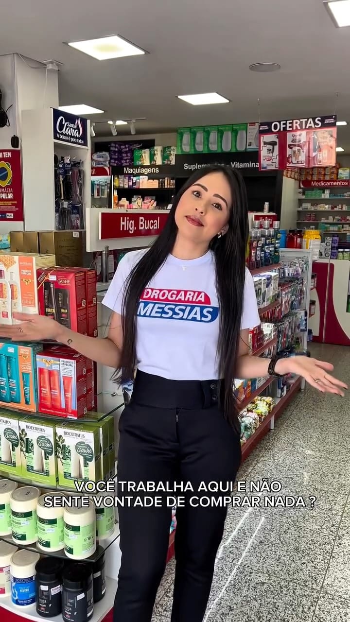 Post 6 by Drogaria Messias on Instagram (video)