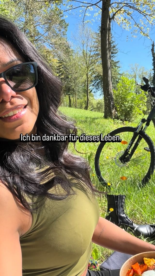 Post 7 by Nisy | Beauty – Wellness – Coaching on Instagram (video)