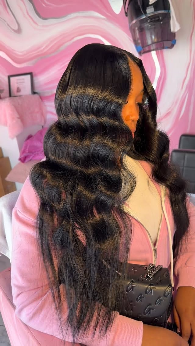 Post 3 by Licensed Cosmetologist | Chicago Weave Specialist on Instagram (video)