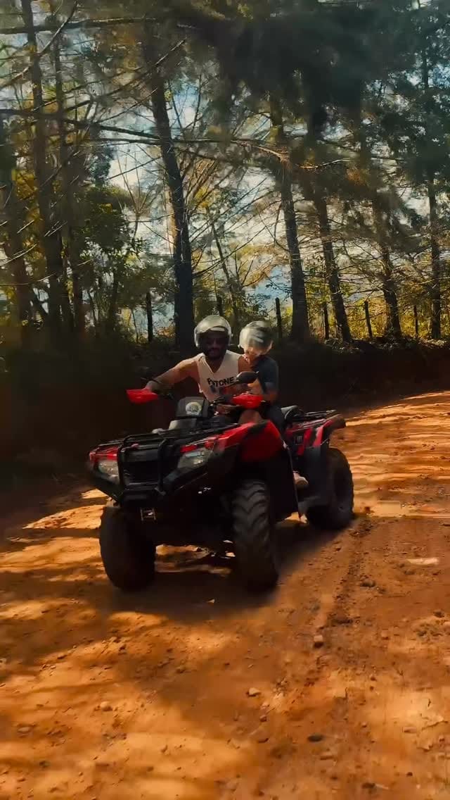 Post 1 by Dra. Renata Duarte Ferreira on Instagram (video)