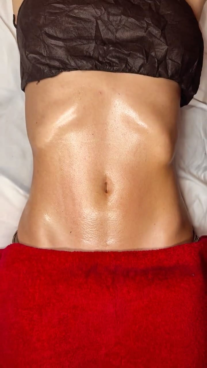 Post 1 by by Sophia / Brazilian Lymphatic & Body Sculpting Expert | LA on Instagram (video)