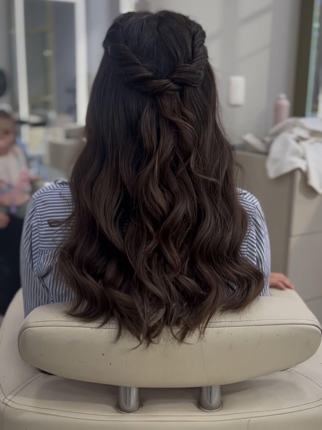 Post 6 by Headz Cabelo & Beleza | Mechas e Megahair Caxias do Sul on Instagram (carousel)