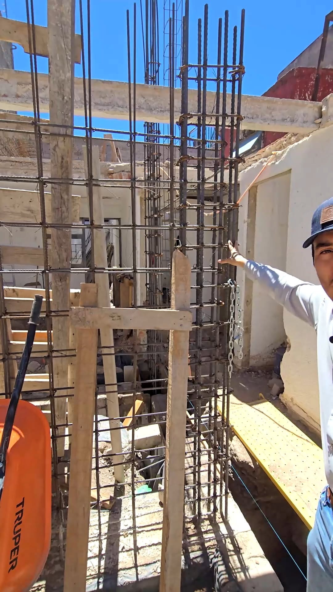 Post 5 by COTAPAREDES Arquitectos on Instagram (video)