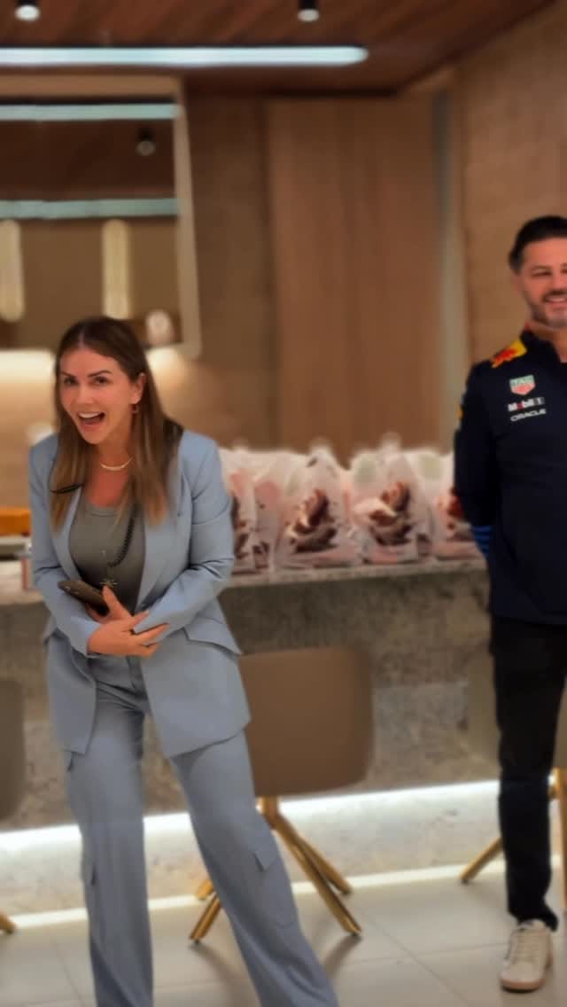Post 7 by Bel Lasmar on Instagram (video)