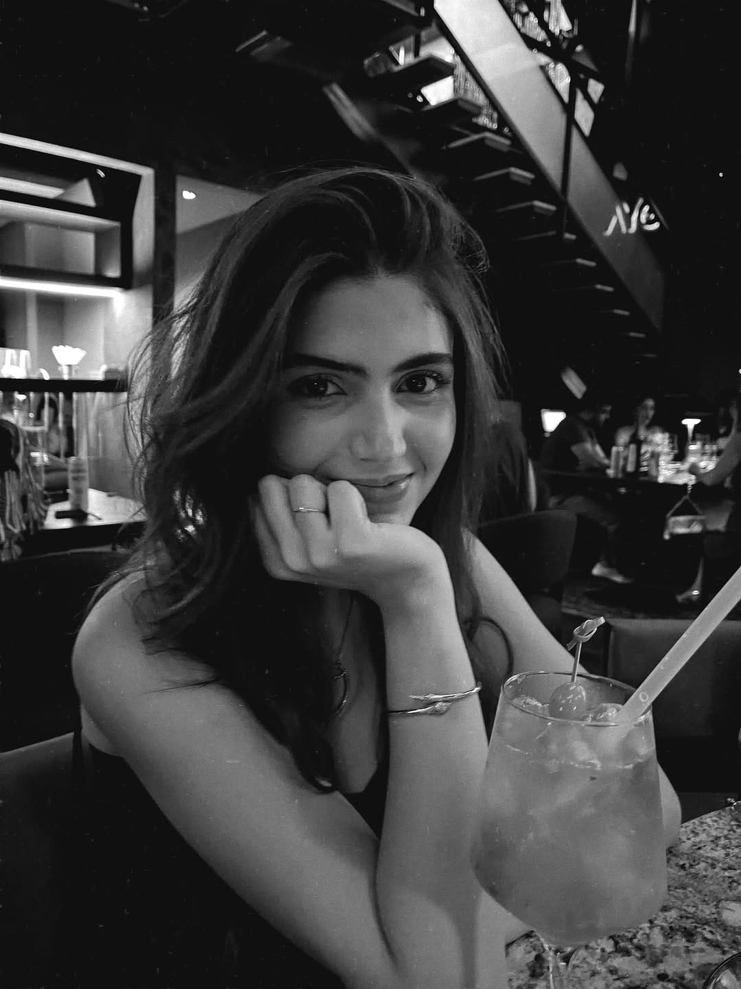 Post 3 by Bel Lasmar on Instagram (carousel)