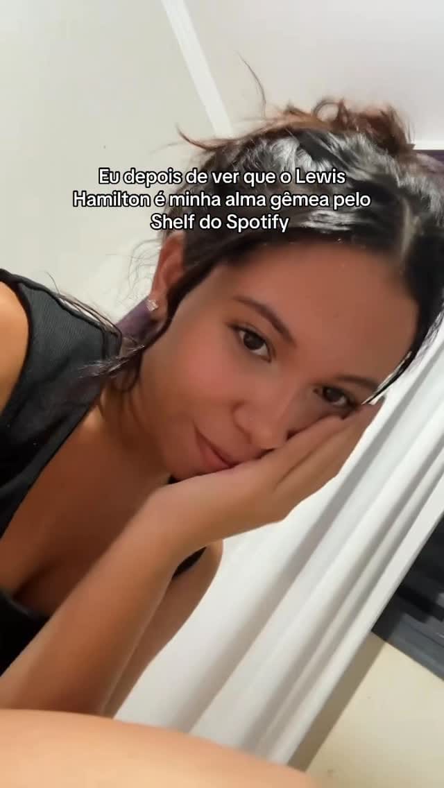Post 2 by Bruna Chiattone on Instagram (video)