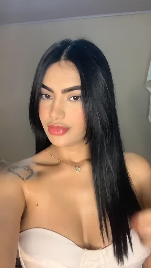 Post 3 by 𝒱𝑎𝑛𝑒𝑠𝑠𝑎 𝒮𝑖𝑙𝑣𝑎 🌸 on Instagram (video)