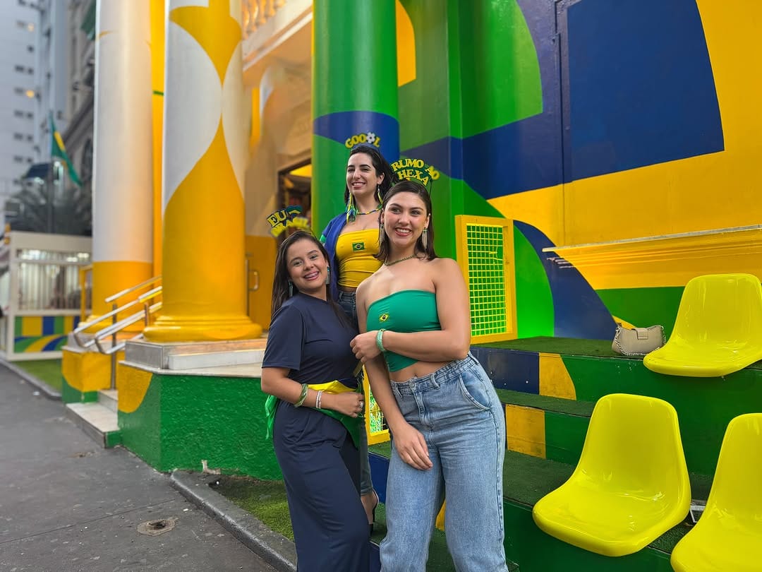 Post 5 by Ellas Makeup | Loja de Maquiagem Parnaíba on Instagram (image)
