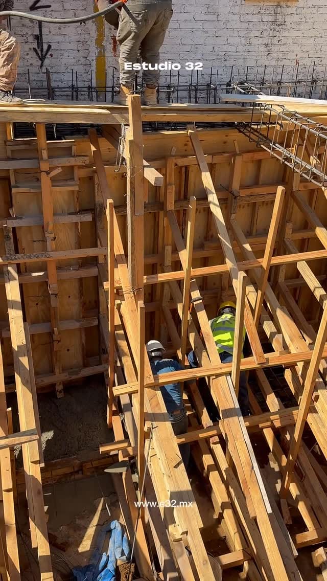 Post 7 by Estudio32 on Instagram (video)