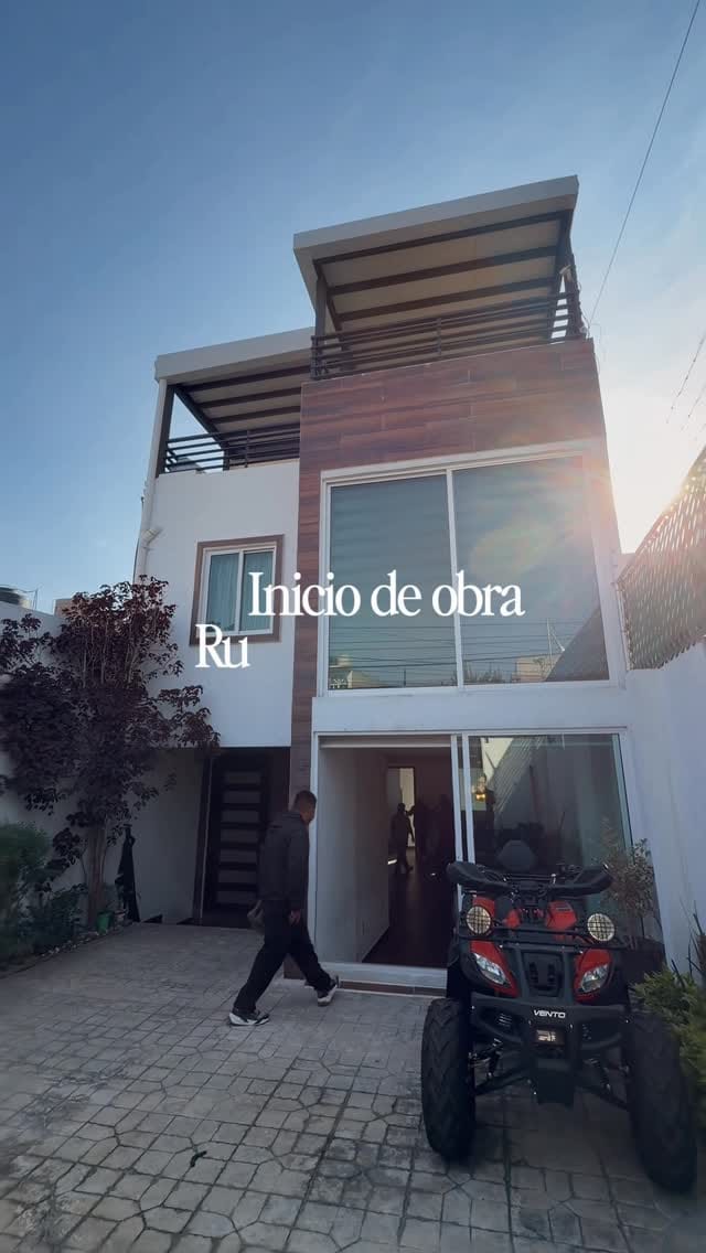 Post 6 by Estudio32 on Instagram (video)