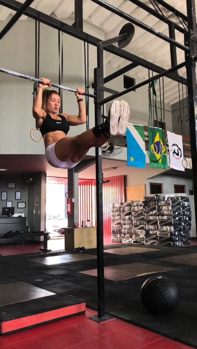 Post 4 by Inaê Ristow | Nutrição no Endurance on Instagram (video)