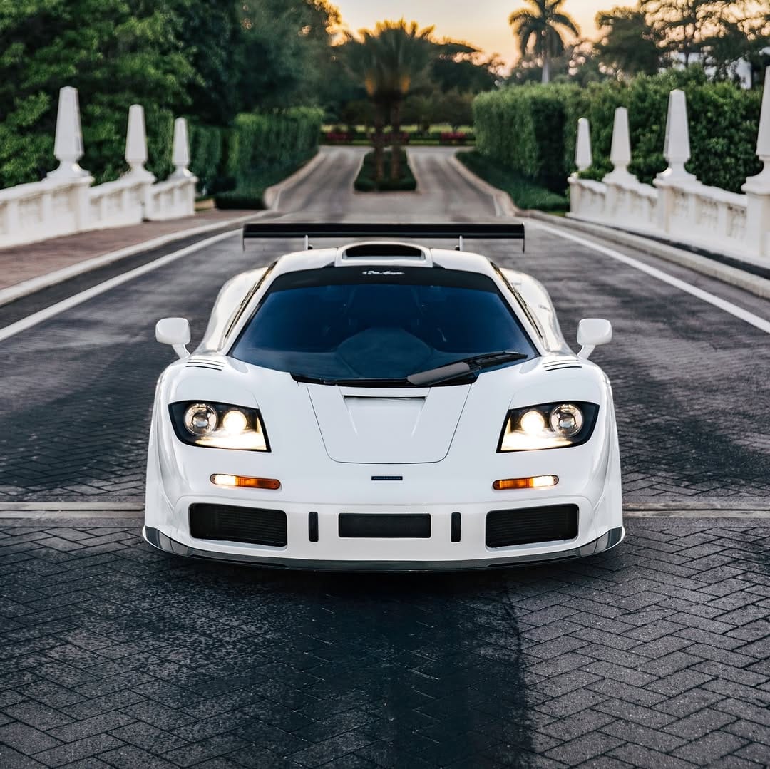 Post 5 by Mexican Car Collector 🇲🇽 on Instagram (carousel)