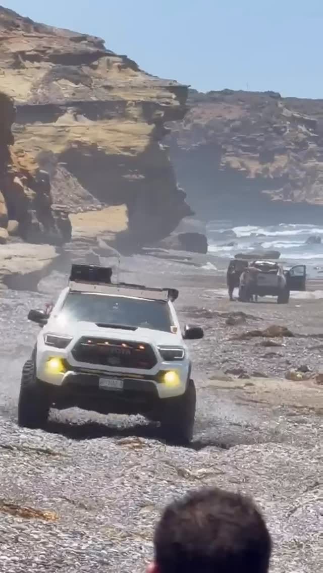 Post 1 by Tacomas Baja! 🏁 on Instagram (video)