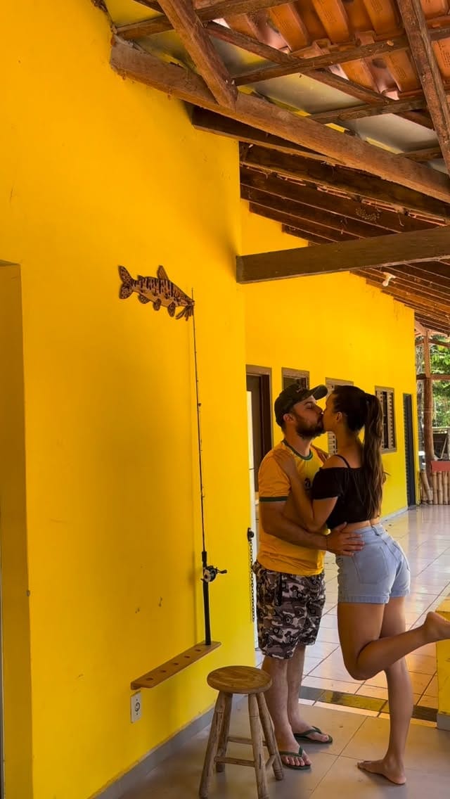 Post 7 by Michelle Personal on Instagram (video)